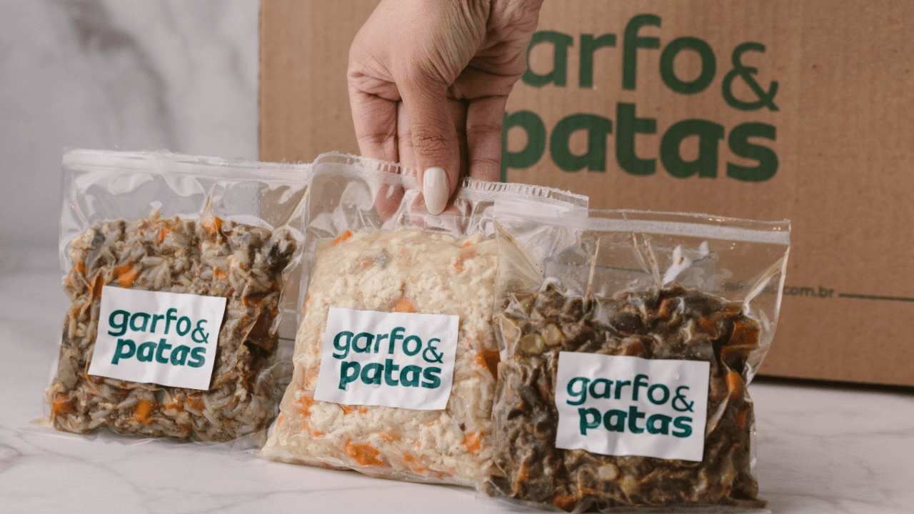 Garfo & Patas Alimentação Animal