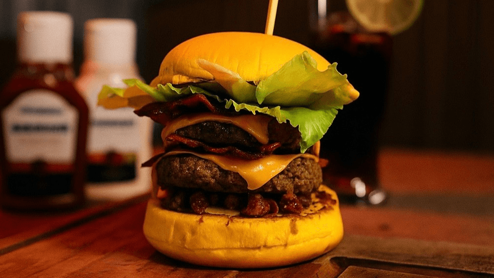 Majo Burger & Grill | Cascavel