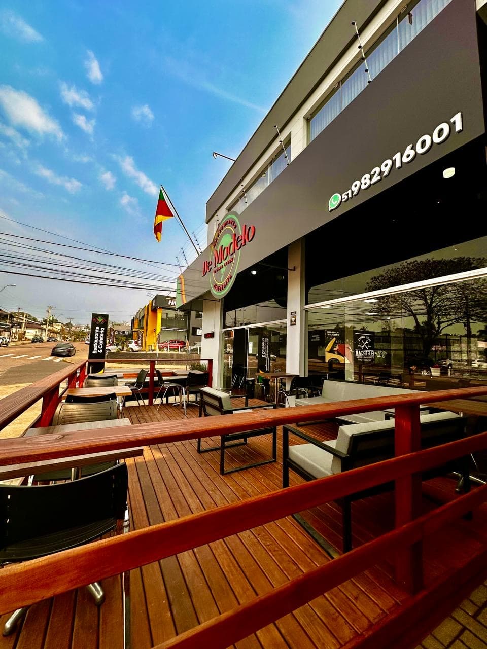 (30% DELIVERY) De Modelo